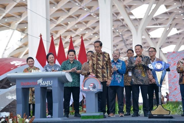 インドネシアのジョコ ウィドド大統領は2日午前、